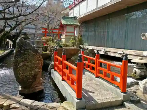 射楯兵主神社の{uncategorized: "未分類", other: "その他", undefined: "問題あり", building: "その他建物", grave: "お墓", sacred_gate: "鳥居", guardian: "狛犬", statue: "像", buddha: "仏像", history: "歴史", nature: "自然", garden: "庭園", animal: "動物", pagoda: "塔", temizu: "手水舎", mountain_gate: "山門・神門", sanctuary: "本殿・本堂", subordinate: "末社・摂社", art: "芸術", scenery: "景色", jizo: "地蔵", ema: "絵馬", goshuin: "御朱印", omikuji: "おみくじ", items: "授与品その他", amulet: "お守り", goshuincho: "御朱印帳", eats: "食事", festival: "お祭り", votive_dance: "神楽", shichigosan: "七五三参", wedding: "結婚式", experience: "体験その他", initially: "初詣", around: "周辺", anti_infection: "感染症対策"}
