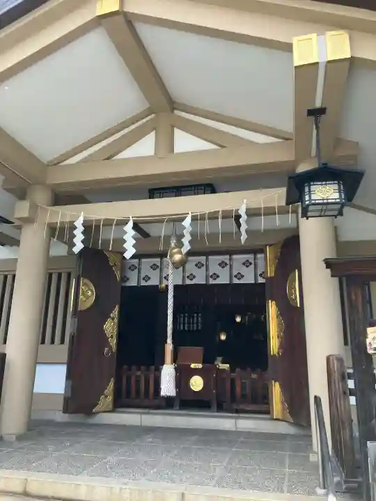 天祖諏訪神社の{uncategorized: "未分類", other: "その他", undefined: "問題あり", building: "その他建物", grave: "お墓", sacred_gate: "鳥居", guardian: "狛犬", statue: "像", buddha: "仏像", history: "歴史", nature: "自然", garden: "庭園", animal: "動物", pagoda: "塔", temizu: "手水舎", mountain_gate: "山門・神門", sanctuary: "本殿・本堂", subordinate: "末社・摂社", art: "芸術", scenery: "景色", jizo: "地蔵", ema: "絵馬", goshuin: "御朱印", omikuji: "おみくじ", items: "授与品その他", amulet: "お守り", goshuincho: "御朱印帳", eats: "食事", festival: "お祭り", votive_dance: "神楽", shichigosan: "七五三参", wedding: "結婚式", experience: "体験その他", initially: "初詣", around: "周辺", anti_infection: "感染症対策"}
