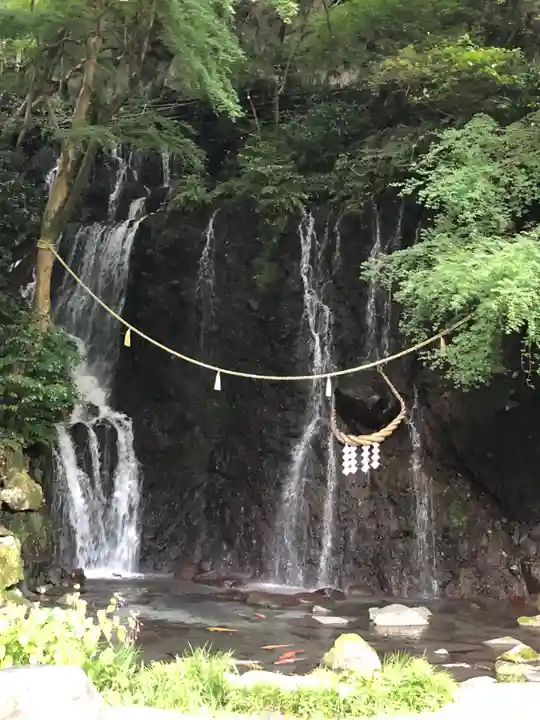 玉簾神社(神奈川県)