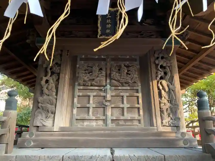 三社神社の本殿・本堂