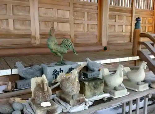 鳥之子神社の狛犬