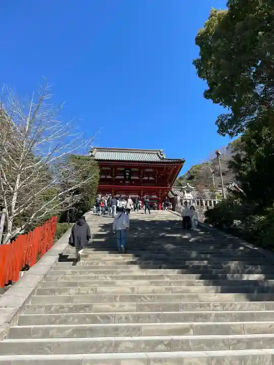 鶴岡八幡宮の{uncategorized: "未分類", other: "その他", undefined: "問題あり", building: "その他建物", grave: "お墓", sacred_gate: "鳥居", guardian: "狛犬", statue: "像", buddha: "仏像", history: "歴史", nature: "自然", garden: "庭園", animal: "動物", pagoda: "塔", temizu: "手水舎", mountain_gate: "山門・神門", sanctuary: "本殿・本堂", subordinate: "末社・摂社", art: "芸術", scenery: "景色", jizo: "地蔵", ema: "絵馬", goshuin: "御朱印", omikuji: "おみくじ", items: "授与品その他", amulet: "お守り", goshuincho: "御朱印帳", eats: "食事", festival: "お祭り", votive_dance: "神楽", shichigosan: "七五三参", wedding: "結婚式", experience: "体験その他", initially: "初詣", around: "周辺", anti_infection: "感染症対策"}