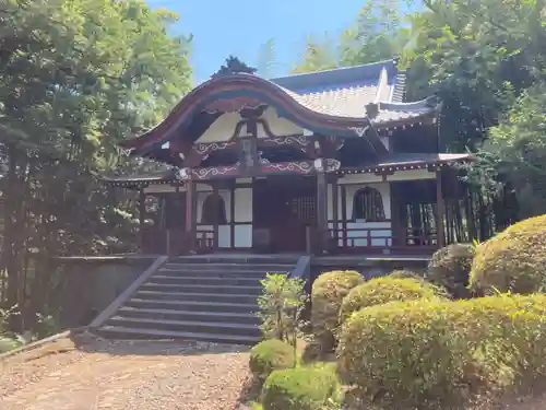 狭山山不動寺の本殿