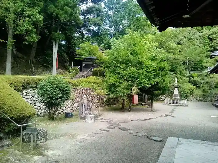 興国寺の庭園