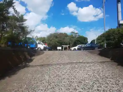 経六稲荷社のその他建物