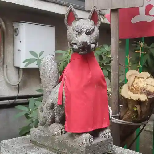 大松稲荷神社の狛犬