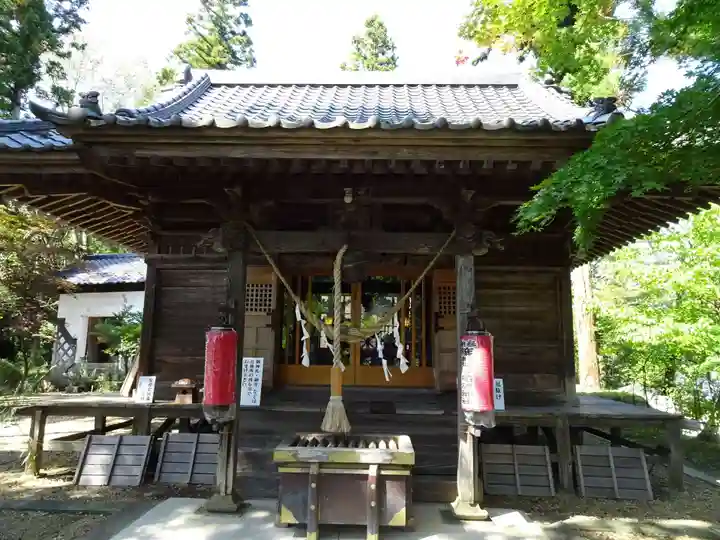 篠葉沢稲荷神社の本殿・本堂