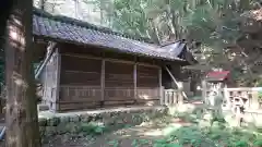 諏訪神社の本殿