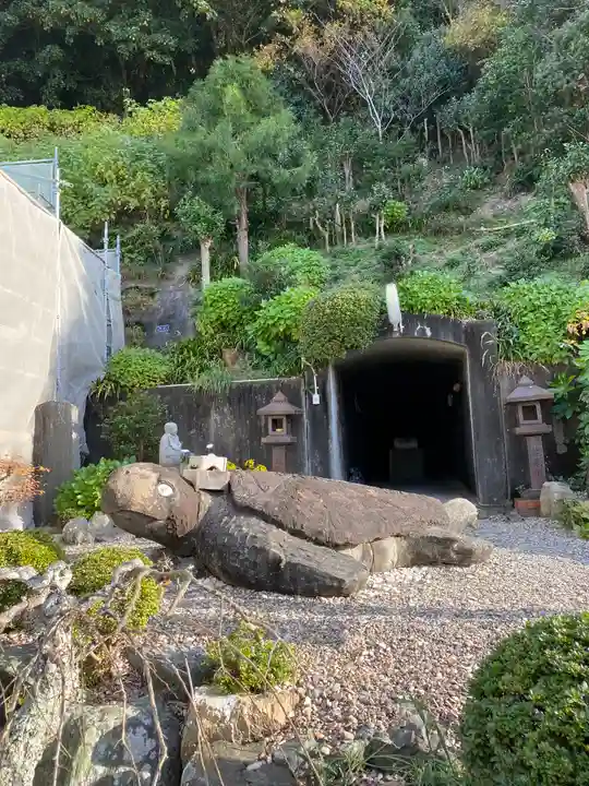 青泰山 浄土寺の狛犬