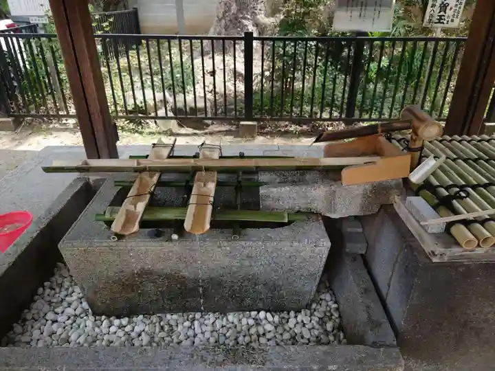 白峯神宮の手水舎