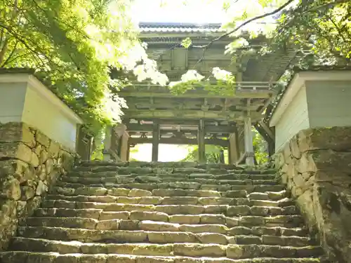 高源寺の山門