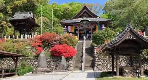埼玉厄除け開運大師・龍泉寺（切り絵御朱印発祥の寺）のその他建物