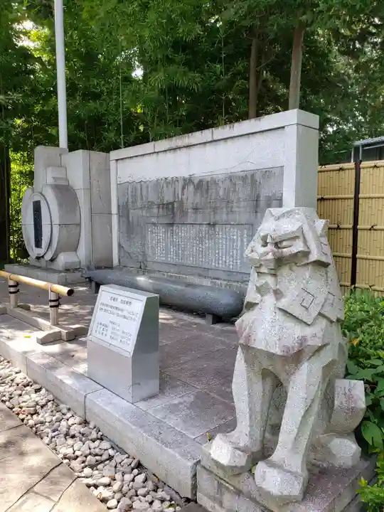 東郷神社の狛犬