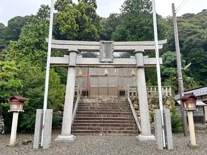 宇波西神社(福井県)