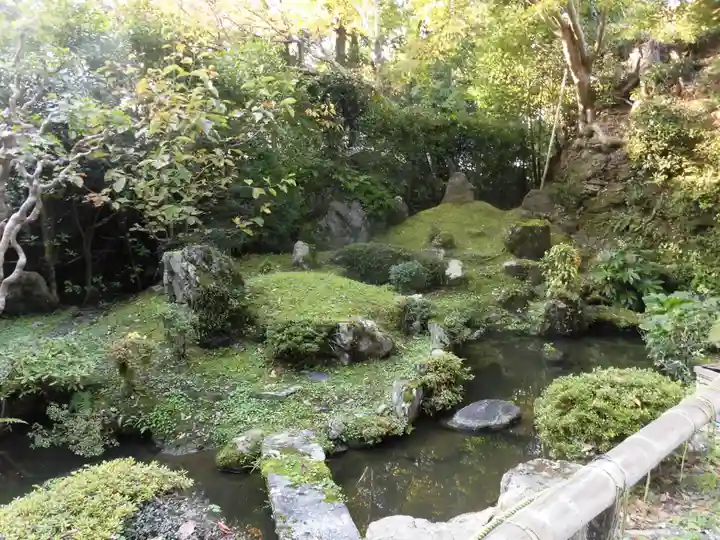 𠮷水神社(吉水神社)の庭園