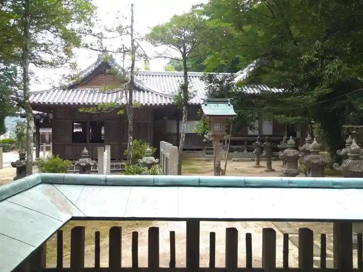 由加神社(和気由加神社)の本殿・本堂