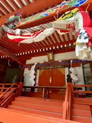萱尾神社の本殿・本堂