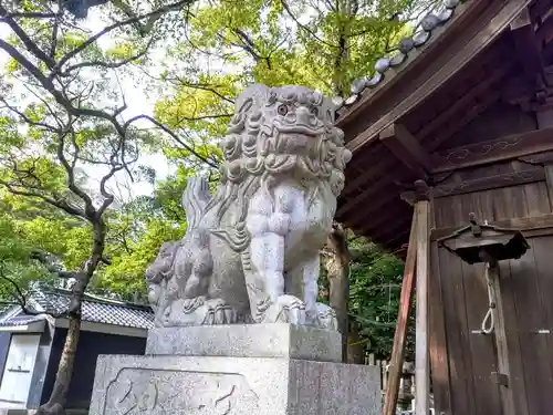 七所神社の狛犬