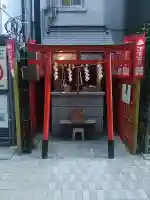 宝童稲荷神社の鳥居
