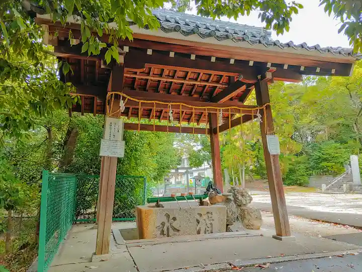 高牟神社(高針)の手水舎