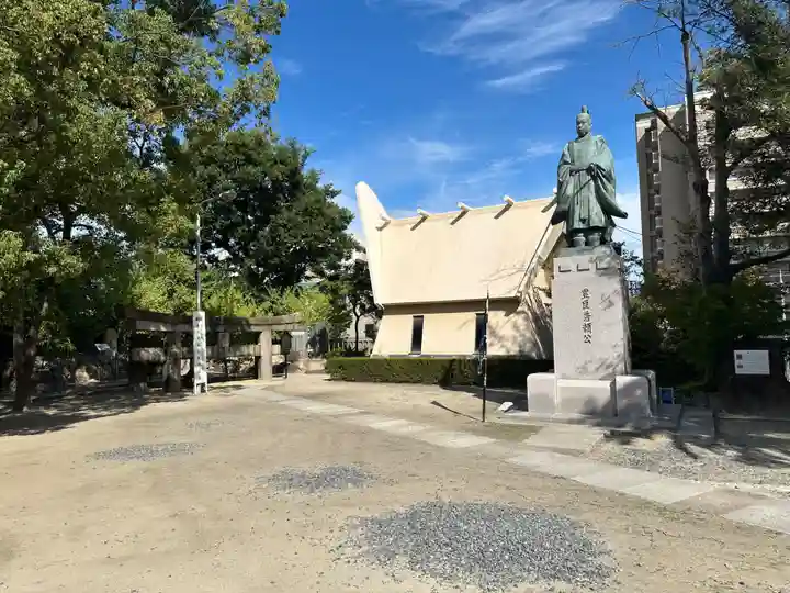 玉造稲荷神社(大阪府)