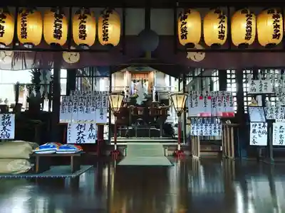 神館飯野高市本多神社の本殿・本堂