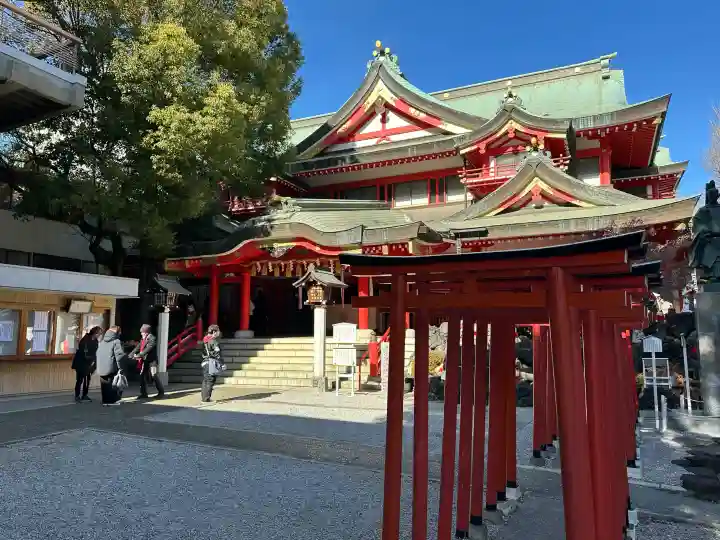 京濱伏見稲荷神社の{uncategorized: "未分類", other: "その他", undefined: "問題あり", building: "その他建物", grave: "お墓", sacred_gate: "鳥居", guardian: "狛犬", statue: "像", buddha: "仏像", history: "歴史", nature: "自然", garden: "庭園", animal: "動物", pagoda: "塔", temizu: "手水舎", mountain_gate: "山門・神門", sanctuary: "本殿・本堂", subordinate: "末社・摂社", art: "芸術", scenery: "景色", jizo: "地蔵", ema: "絵馬", goshuin: "御朱印", omikuji: "おみくじ", items: "授与品その他", amulet: "お守り", goshuincho: "御朱印帳", eats: "食事", festival: "お祭り", votive_dance: "神楽", shichigosan: "七五三参", wedding: "結婚式", experience: "体験その他", initially: "初詣", around: "周辺", anti_infection: "感染症対策"}