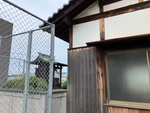 神山神社の本殿