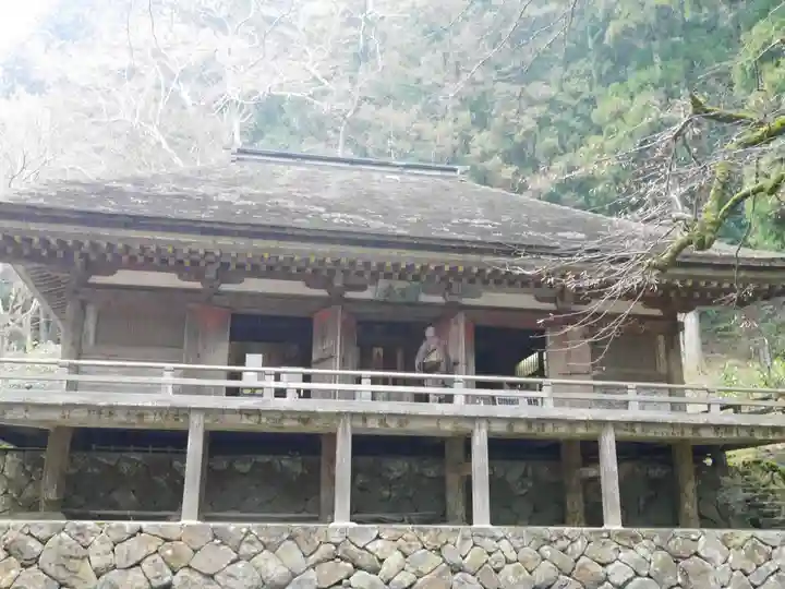 室生寺の本殿・本堂