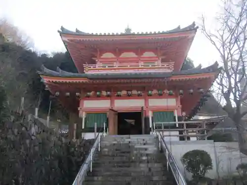 南法華寺（壷阪寺）の山門