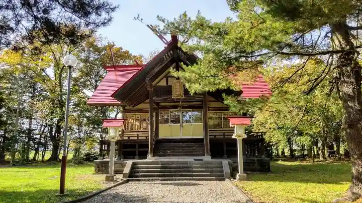 雨龍神社の本殿・本堂
