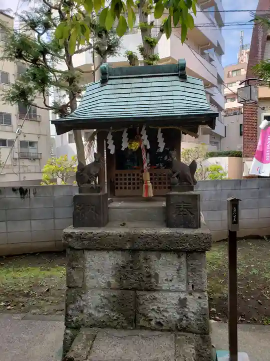 正一位稲荷大明神の本殿・本堂