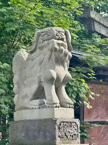 旭川神社の狛犬