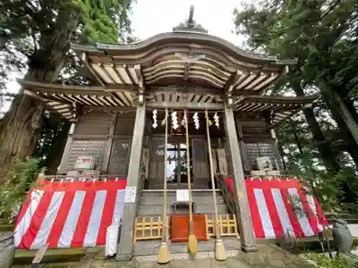 鷲子山上神社の本殿・本堂