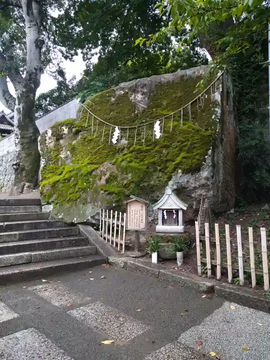 阿智神社の末社・摂社
