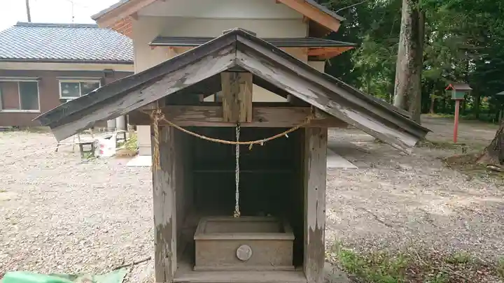 網戸神社の末社・摂社
