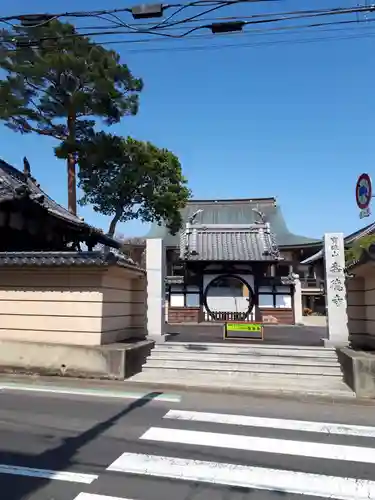 壽徳寺の山門