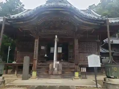 長寿院の本殿・本堂