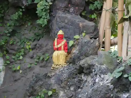 吉原弁財天本宮（吉原神社奥宮）の像