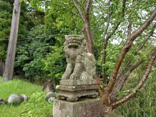 先崎神社の{uncategorized: "未分類", other: "その他", undefined: "問題あり", building: "その他建物", grave: "お墓", sacred_gate: "鳥居", guardian: "狛犬", statue: "像", buddha: "仏像", history: "歴史", nature: "自然", garden: "庭園", animal: "動物", pagoda: "塔", temizu: "手水舎", mountain_gate: "山門・神門", sanctuary: "本殿・本堂", subordinate: "末社・摂社", art: "芸術", scenery: "景色", jizo: "地蔵", ema: "絵馬", goshuin: "御朱印", omikuji: "おみくじ", items: "授与品その他", amulet: "お守り", goshuincho: "御朱印帳", eats: "食事", festival: "お祭り", votive_dance: "神楽", shichigosan: "七五三参", wedding: "結婚式", experience: "体験その他", initially: "初詣", around: "周辺", anti_infection: "感染症対策"}