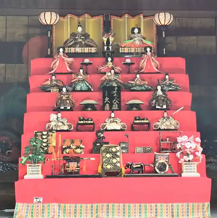 太子堂八幡神社の{uncategorized: "未分類", other: "その他", undefined: "問題あり", building: "その他建物", grave: "お墓", sacred_gate: "鳥居", guardian: "狛犬", statue: "像", buddha: "仏像", history: "歴史", nature: "自然", garden: "庭園", animal: "動物", pagoda: "塔", temizu: "手水舎", mountain_gate: "山門・神門", sanctuary: "本殿・本堂", subordinate: "末社・摂社", art: "芸術", scenery: "景色", jizo: "地蔵", ema: "絵馬", goshuin: "御朱印", omikuji: "おみくじ", items: "授与品その他", amulet: "お守り", goshuincho: "御朱印帳", eats: "食事", festival: "お祭り", votive_dance: "神楽", shichigosan: "七五三参", wedding: "結婚式", experience: "体験その他", initially: "初詣", around: "周辺", anti_infection: "感染症対策"}