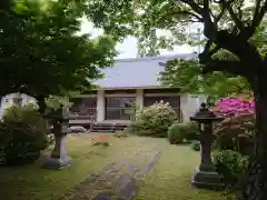 回向院の本殿