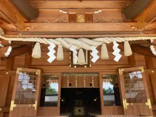 亀ケ池八幡宮の本殿・本堂