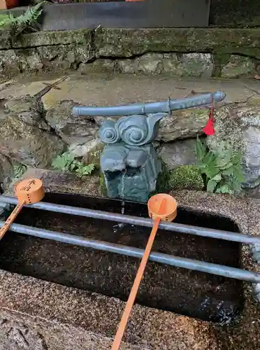 伏見稲荷大社の手水舎