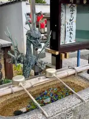 極楽寺の手水舎