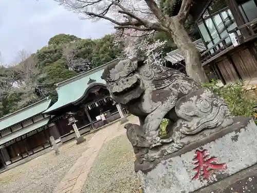 畑子安神社の狛犬