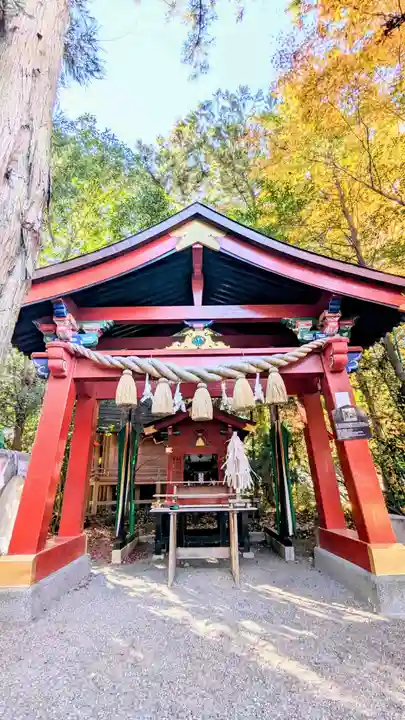 冠稲荷神社の末社・摂社