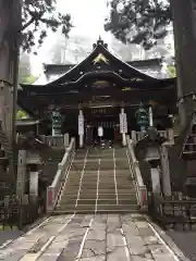 三峯神社の本殿