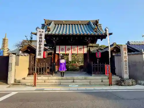 間々観音（龍音寺）の山門・神門