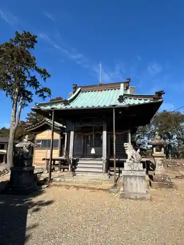 小笠神社の{uncategorized: "未分類", other: "その他", undefined: "問題あり", building: "その他建物", grave: "お墓", sacred_gate: "鳥居", guardian: "狛犬", statue: "像", buddha: "仏像", history: "歴史", nature: "自然", garden: "庭園", animal: "動物", pagoda: "塔", temizu: "手水舎", mountain_gate: "山門・神門", sanctuary: "本殿・本堂", subordinate: "末社・摂社", art: "芸術", scenery: "景色", jizo: "地蔵", ema: "絵馬", goshuin: "御朱印", omikuji: "おみくじ", items: "授与品その他", amulet: "お守り", goshuincho: "御朱印帳", eats: "食事", festival: "お祭り", votive_dance: "神楽", shichigosan: "七五三参", wedding: "結婚式", experience: "体験その他", initially: "初詣", around: "周辺", anti_infection: "感染症対策"}